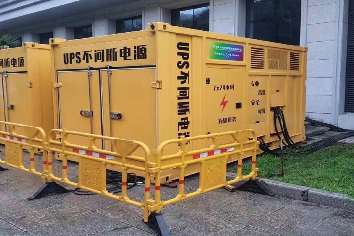 公坡镇发电机租赁施工现场